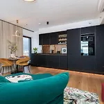 Apartment Luxury Sea View In A Skyscraper! *