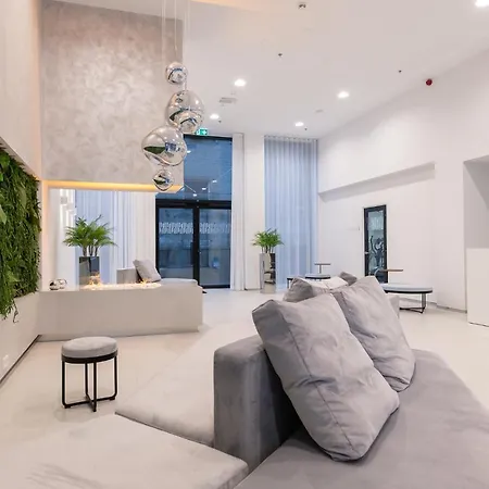 Апартаменти Luxury Sea View In A Skyscraper!