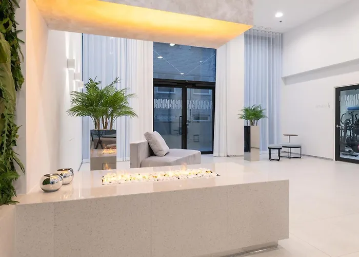 Luxury Sea View In A Skyscraper! 아파트 *